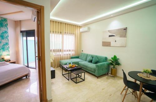 Casablanca Apartment | Emplacement Centrale Stylish & Spacieux Appartement Lumineux Prés De Mcdo et Kfc 2 Mars Au Cœur de Casablanca