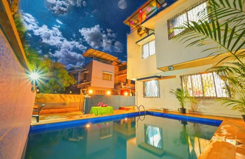 Kune N.m. Villa | EMPYREAN STAYS ll 2BHK ll AC ll POOL ll SANAM VILLA