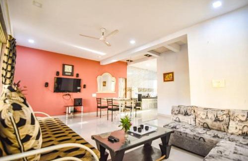 Lonavala Villa | EMPYREAN STAYS ll 4BHK VERONICA PALACE ll AC ll POOL ll FREE WIFI ll