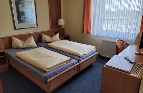 Emden Hotel | EMS Hotel