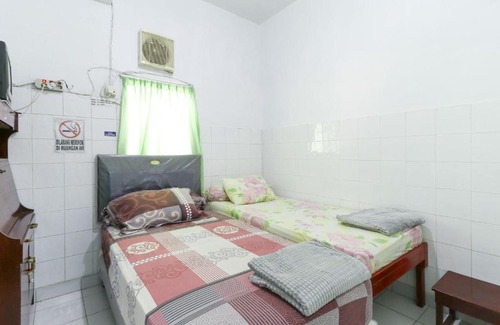 Malang House | Emy's Guesthouse