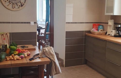 Lucy-sur-Cure House | EN FAMILLE OU ENTRE AMIS ENTRE LYON ET PARIS SUR A6 - Pets welcome
