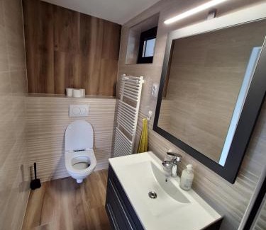 Majsperk Apartment | En hribček
