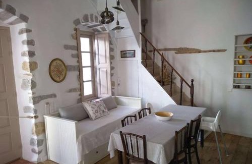 Skala House | En Patmo Holiday Home