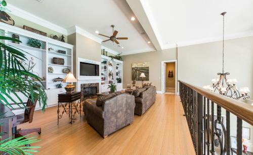 Silver Sands Beach Apartment | En Soleil #1522 West