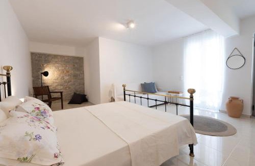 Mavrovouni House | Enada Suite & Olive Farm