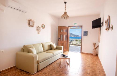 Menetai Apartment | Enalia Suites