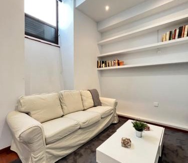 Trafalgar Apartment | Encantador Temporal cardenal