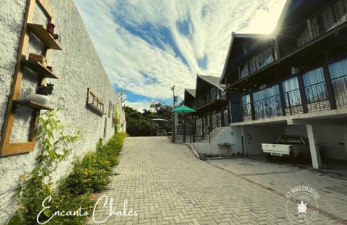 Praia da Armacao do Itapocoroi Ski Chalet | Encanto Chalés – 150m da Praia Grande – Penha – SC