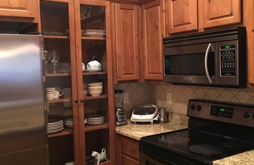 Mesilla Park Condo | Encanto de Mesilla - Comfort and Taste!