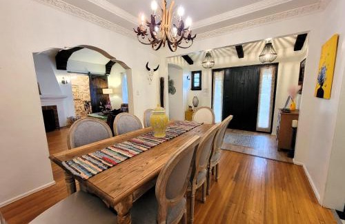 Mid City House | Encanto! Enchanted 3 bedroom private home near LACMA