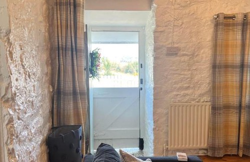 Mullaghbawn House | Enchanted Cottage