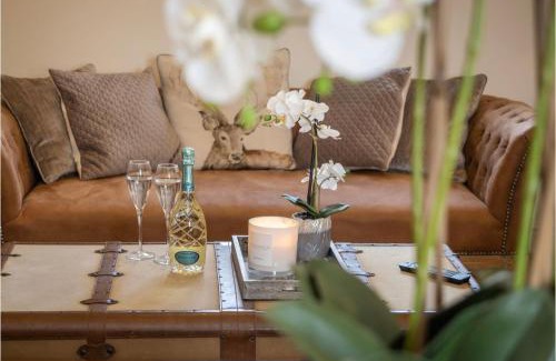 Salhouse House | Enchanted Cottage