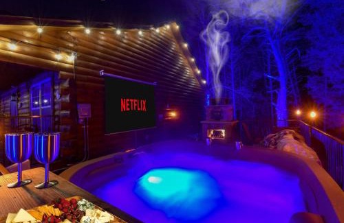 Sevierville House | Enchanted Forest Cabin And Teepee! Lights & Laser Show! Private Hot Tub! Unique Stay!