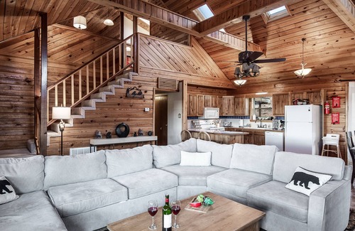 Ruidoso Cabin | Enchanted Oak Cabin | Spacious Retreat + Serene Wooded Views