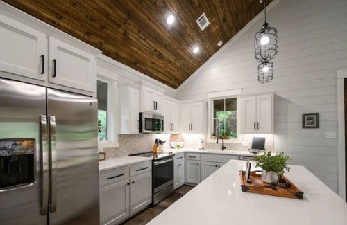 Broken Bow Cabin | Enchanted Pines Cabin