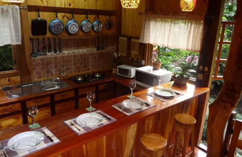 Cahuita House | Enchanted Tree House experience with all the comforts!