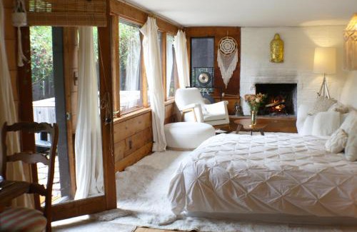 Mill Valley Apartment | Enchanted Waterfall Sanctuary
