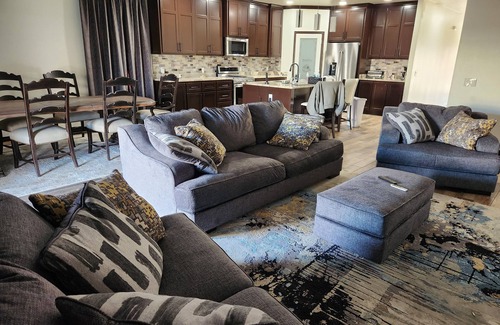 Central Oklahoma City House | Enchanting 3-bedroom house with AC in Oklahoma City