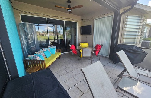 Sarasota House | Enchanting 3-Bedroom Townhome in Sarasota Perfect for Your Florida Getaway!