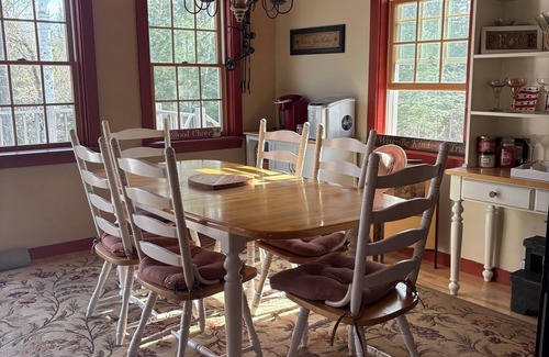 Sunday River Area Ski Chalet | Enchanting 4-bedroom chalet with WiFi in Andover