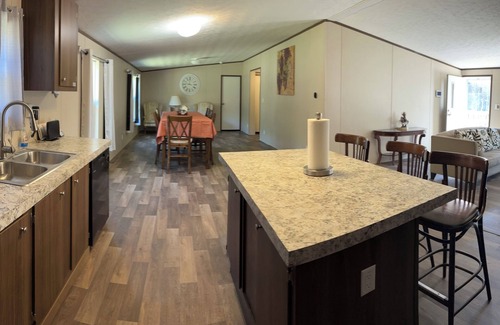 Votaw House | Enchanting and relaxing 4-bedroom pine house with plenty outdoor space to enjoy.