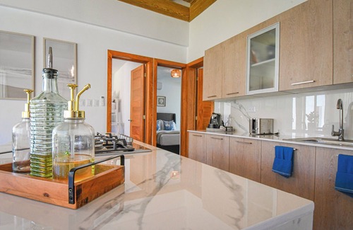 El Limon Villa | Enchanting Beachfront Villa w Kayaks, Jacuzzi & Tropical Living in Las Terrenas