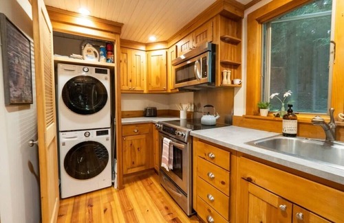 Canaan House | Enchanting Cottage, Come Enjoy Nature!