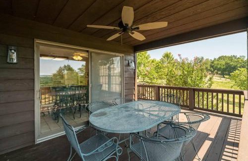 Bonne Terre House | ENCHANTING Escape "100-Acre Private Property"