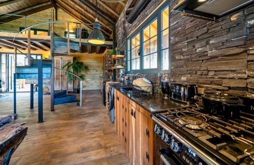 Koycegiz House | Enchanting Forest Cottage with Lake View