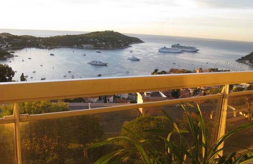 Villefranche-sur-Mer Apartment | Enchanting view for a luxury apartment