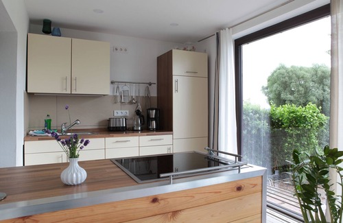 Ropersdorf House | Enchanting little vacation cottage in Röpersdorf directly on Lake Uckersee