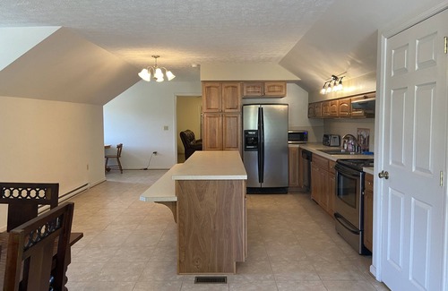 Allegheny Mountains House | Enchanting Mountain Villa on Extensive Grounds
