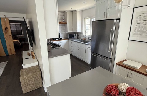 Eastside Apartment | Enchanting one bedroom apartment in Long Beach