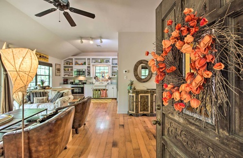 Kiln Apartment | Enchanting 'Whitney Cabin' w/Beach & Creek!