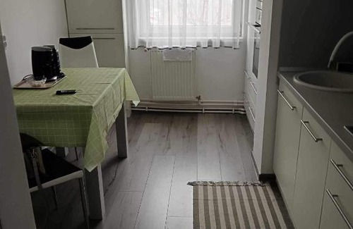 Miercurea-Ciuc Apartment | Enci kiado apartman