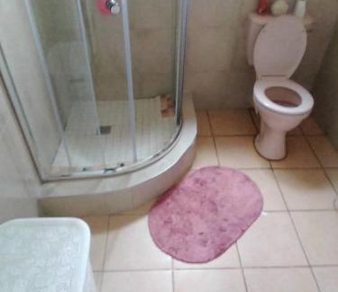 UPhongolo House | Encome Guest House