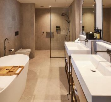 Tumbi Umbi Hotel | Encore by Mingara