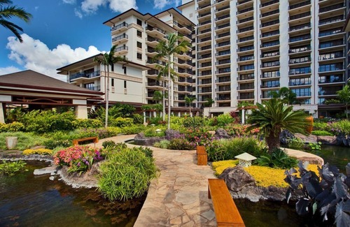 Ko Olina Villa | End Summer in style. Discounted FALL RATES!- 12th Flr with dramatic views