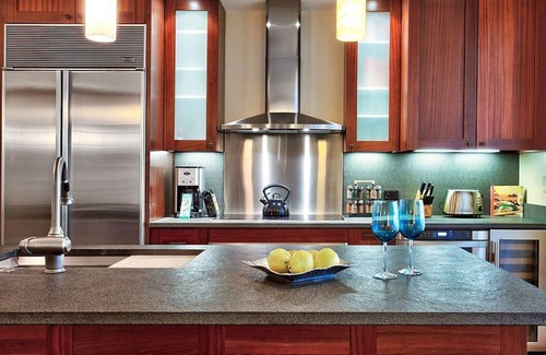 Ko Olina Villa | End Summer in style. Discounted FALL RATES!-Fabulous 3 BR/3 BA Updated Villa