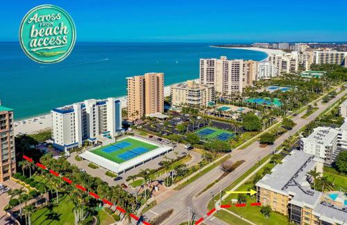 Marco Island House | End Unit Steps from Beach Access w/No Crazy Beach Prices!