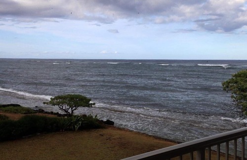 Wailua Condo | End Unit Yards from Ocean Looking East With Major Sunrises