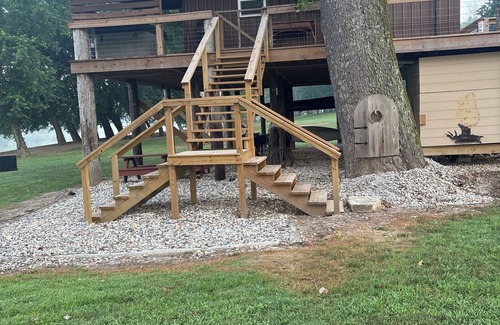 Logansport Cabin | Endangered wild life observation cabin.