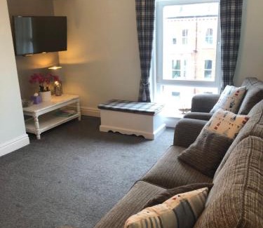 West Cliff Apartment | Endeavour Returns Holiday Apartment