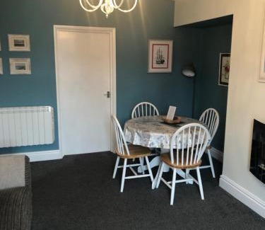 West Cliff Apartment | Endeavour Returns Holiday Apartment