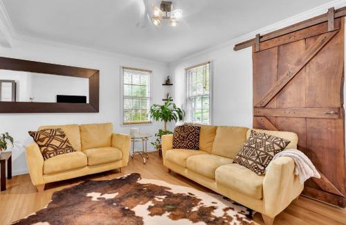 Loring Heights House | EnDeering Retreat