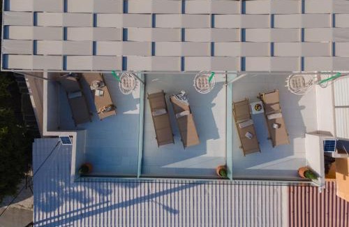 Agios Vasileios Hotel | Endless Blue Seaside View