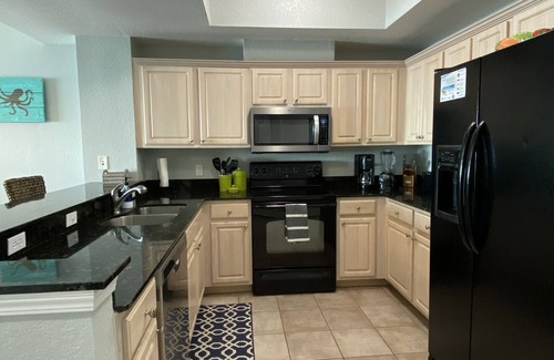 Gulf Shores Condo | Endless Gulf balcony views! Nonsmoking 2/2 Condo, 1100 sq ft. sleeps 6