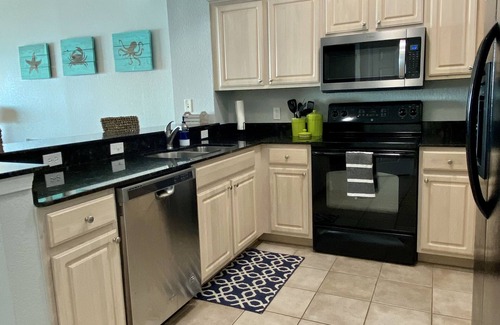 Gulf Shores Condo | Endless Gulf balcony views! Nonsmoking 2/2 Condo, 1100 sq ft. sleeps 6