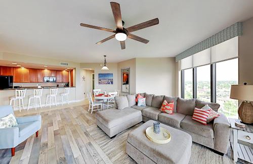 Cape Harbour Apartment | Endless Summer at Cape Harbour Unit #618